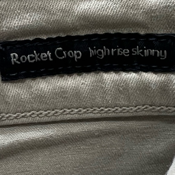 Citizens of Humanity Jeans | Rocket Crop High Rise Skinny denim jean - Picture 8 of 11